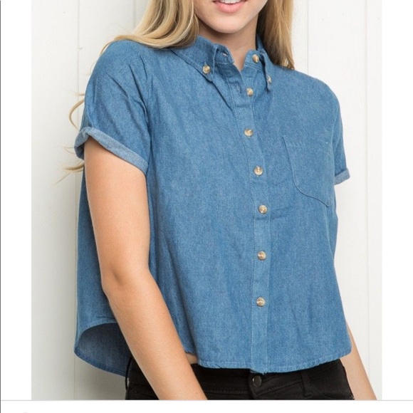 BRANDY MELVILLE rare button up - Picture 6 of 6